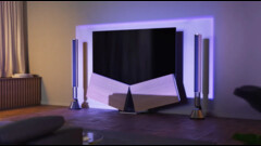 Den stylischen B&amp;O Beovision Harmony gibt es nun auch mit 97 Zoll Bildschirmgröße. (Bild: B&amp;O)