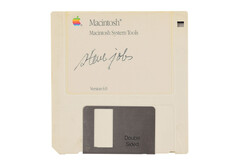 Die wohl teuerste Macintosh System Tools Version 6.0 Diskette der Welt. (Bild: PR Auction)