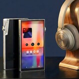 iBasso bietet den DX340 Musikplayer auch als Titanium Limited Edition an.