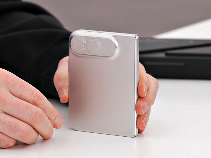 iPhone Ultra/Fold Dummy