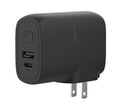 Belkin packt einen 5.000 mAh Akku in ein USB-C-Ladegerät. (Bild: Belkin)