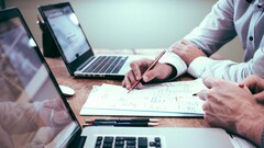 IT-Markt: Technologieführer erwarten Wachstum trotz Wirtschaftsturbulenzen.