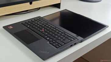Lenovo ThinkPad T14 G6.