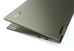 Das Lenovo Yoga 7i ist auch in einem schicken Olivgrün erhältlich. (Bild: Lenovo)