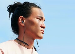 OnePlus bietet mit den Bullets Wireless Z günstige Bluetooth-In-Ears mit einer sehr ordentlichen Akkulaufzeit. (Bild: OnePlus)