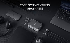Das Anker PowerExpand Elite Thunderbolt 3 Dock kann ein Notebook gleichzeitig aufladen und mit einer Vielzahl an Geräten verbinden. (Bild: Anker)