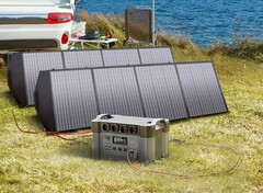 Bei Amazon gibt es die Powerstation Allpowers S2000 mit verschiedenen Solarpanels im Bundle-Angebot. (Bild: Amazon)