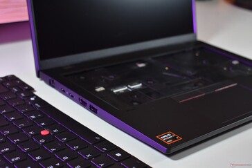 Lenovo ThinkPad L14 Gen 6 AMD: Vom Benutzer tauschbare Tastatur