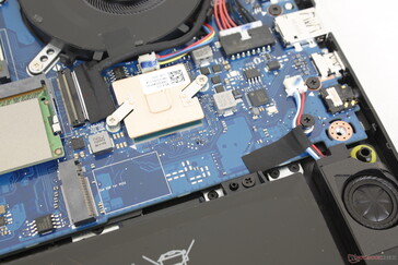 Sekundärer M.2 2280 PCIe 3-Steckplatz, wenn Benutzer eine weitere SSD hinzufügen möchten