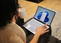 Microsoft reagiert auf das Feedback und bessert bei Windows 11 an einigen wichtigen Stellen nach. (Bild: Microsoft)
