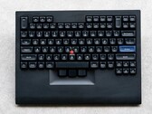 TEX Shinobi: Neue mechanische TrackPoint-Tastatur mit 7-Reihen-Layout der klassischen Lenovo/IBM ThinkPads (Bildquelle: TEX)