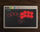 Der neue 8BitDo Arcade Controller Pro besitzt ein eingebautes Display samt integrierter Ultimate Software