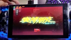 Wer Cyberpunk 2077 unterwegs zocken möchte, der hat mit dem Aya Neo Gaming-Handheld die Chance dazu. (Bild: Aya Neo)