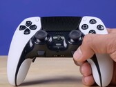Der DualSense Edge Controller lässt sich einfacher reparieren als ein reguläres DualSense Gamepad. (Bild: iFixit)
