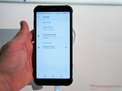 Das Hisense T91 ist das erste Smartphone der Welt mit UFS Speicherkarte von Samsung.