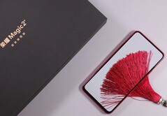 Das Honor Magic 2 ist in vielen Bildern zu sehen, auch die Specs wurden geoutet.