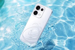 Das Oppo Reno16 Pro setzt auf eine auffällig verzierte Rückseite.