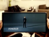 Fünf Jahre nach dem Ende des LG Rollable soll Samsung ein ausrollbares Smartphone planen.