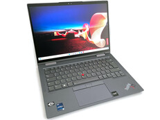 Das Vorjahresmodell des Lenovo ThinkPad X1 Yoga ist aktuell rabattiert (Bild: Andreas Osthoff)