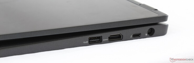 Links: USB 3.1 Gen. 1 Typ-A, HDMI 1.4, Thunderbolt 3 (optional), Netzanschluss