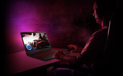 Das neue MSI Bravo 15 ist deutlich schwerer als sein Vorgänger. (Bild: MSI)