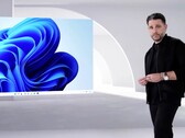 Panos Panay hat Windows 11 samt frischem Design und vieler neuer Features per Livestream enthüllt. (Bild: Microsoft)
