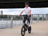 B25: Klappbares E-Bike aus Köln (Bildquelle: Steereon)