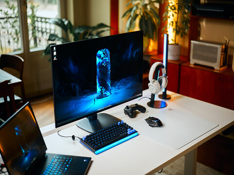 High-End Gaming Monitor ohne den High-End Preis. Der Alienware AW3226Q!