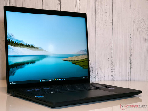 Asus ExpertBook B5 B5404CMA im Test