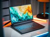 Alienware m18 R2 Laptop im Test: Der Wechsel vom Core i9-13980HX zum i9-14900HX