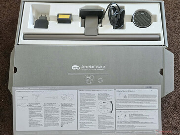 Das steckt in der Verpackung der BenQ ScreenBar Halo 2.