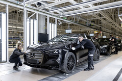 Start der Produktion der neuen elektrischen Mercedes-Benz C-Klasse im Mercedes-Benz Werk Kecskemét: Einblick in die neue Montagehalle am Standort.