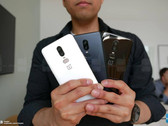 Bereits vor dem Launch im Netz: Die Hands-On-Bilder zum OnePlus 6 in 3 Farbvarianten.