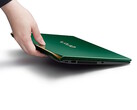 Das überarbeitete Vaio SX14-R in Deep Emerald bietet mehr KI-Leistung in einem unter 1 kg leichten Carbon-Gehäuse