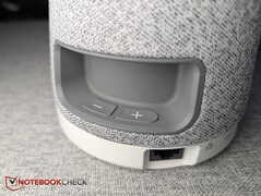 Die Lautstärke-Tasten, weiteres Paar gegenüber