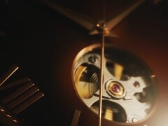 Citizens vom Herbst inspirierte mechanische Uhr ist auf nur 300 Exemplare limitiert.