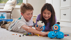 Wonder Workshop: Smarter Lernroboter Dash fürs Kinderzimmer