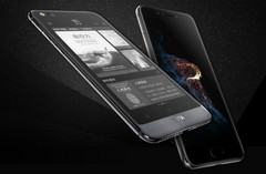 YotaPhone: Yota 3 mit E Ink Dual-Display heute in China veröffentlicht
