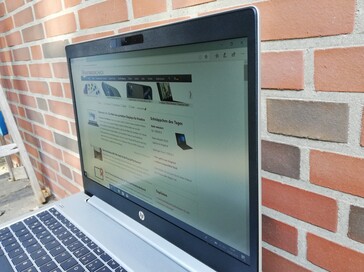 HP ProBook 455R G6 im Freien