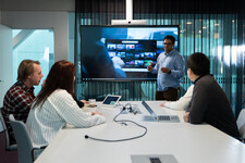 Die R&D-Schmiede von Geely Technology Europe: Ingenieure tüfteln in den neuen Hubs an den smarten Cockpits und globalen BEV-Plattformen der nächsten Generation.