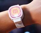Das Dot-Matrix-Display von Godox kann auch als Armband getragen werden.