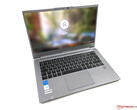 Schenker VIA 14 Laptop im Test: Leichtes Magnesium-Ultrabook mit extrem langer Akkulaufzeit