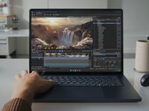 Microsoft Surface Laptop Ultra wird vom ARM-SoC Nvidia RTX Spark N1X angetrieben.