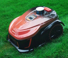 Kolmower M28E: Neuer Mähroboter mit starker Sensorik