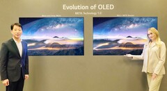 Die MLA-OLED-Panels von LG Display sind deutlich heller als die OLED.EX-Panels aus dem Vorjahr. (Bild: LG Display)