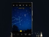 Kann laut Leakern bald nicht nur Astrophotographie sondern auch Satelliten-SMS aber ohne Kamera-Upgrade: Das Samsung Galaxy S24 Ultra. (Bild: Samsung, editiert)