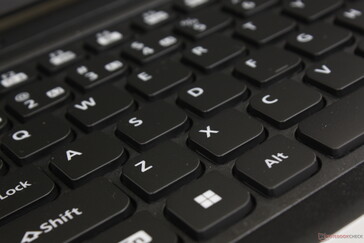 Das Tastenfeedback ist gleichmäßig und komfortabel, aber wir hätten uns eine festere Empfindung gewünscht