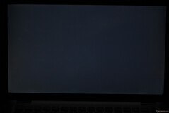 Minimales Backlight Bleeding am unteren Rand