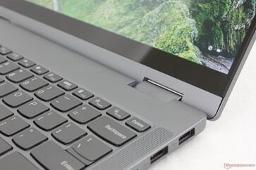 Lenovo IdeaPad 5 2-in-1 14Q8X9.