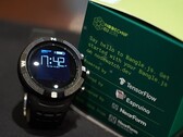 Bangle.js: Günstige und hackbare Smartwatch sucht Unterstützer